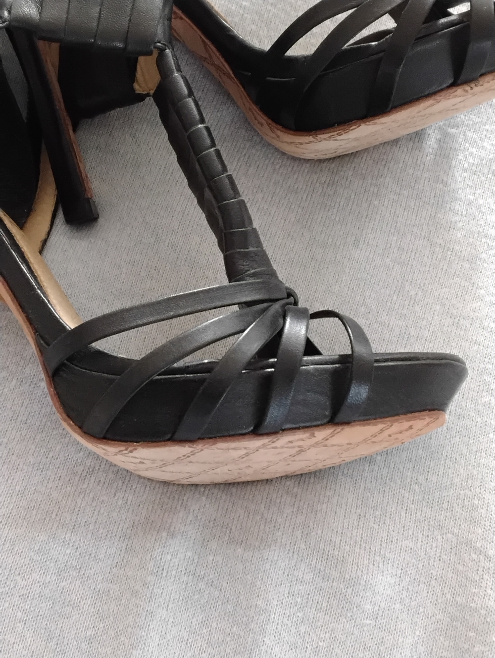 L.A.M.B By Gwen Stefani Strappy Heels Size 8 - Picture 3 of 10